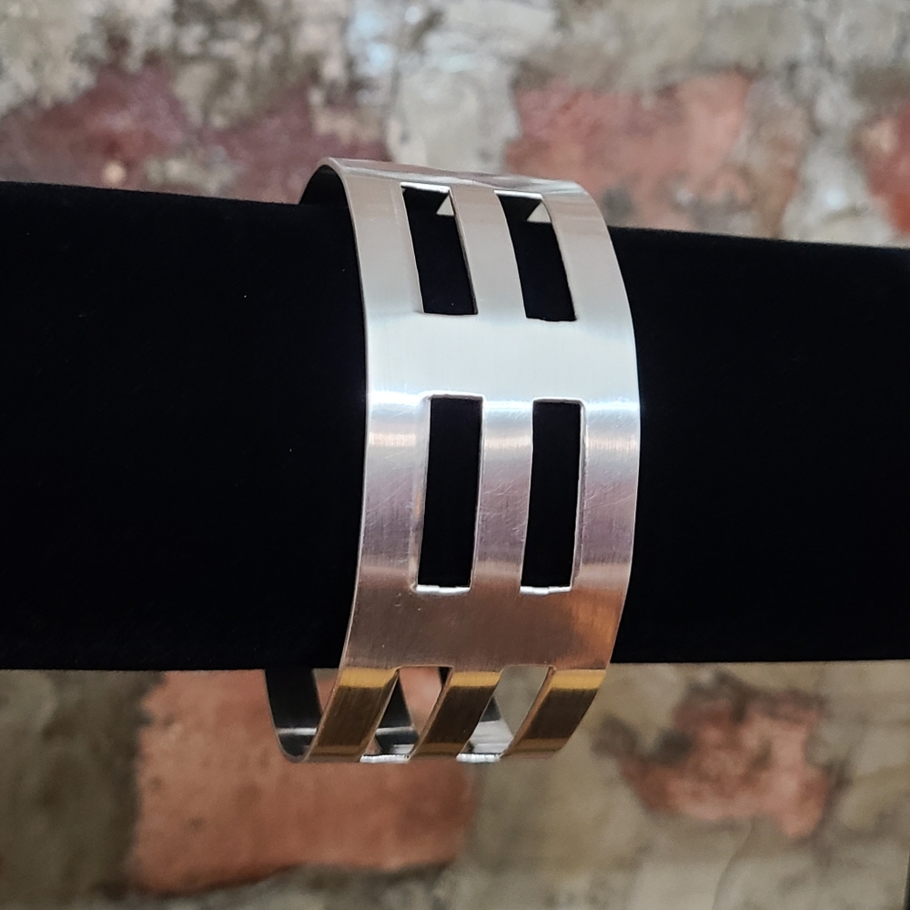 Sterling Silver Open Structure Cuff/Bracelet - image 3